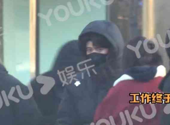 任嘉伦老婆是哪位，任嘉伦爱妻罕曝光，身材纤瘦脸超小