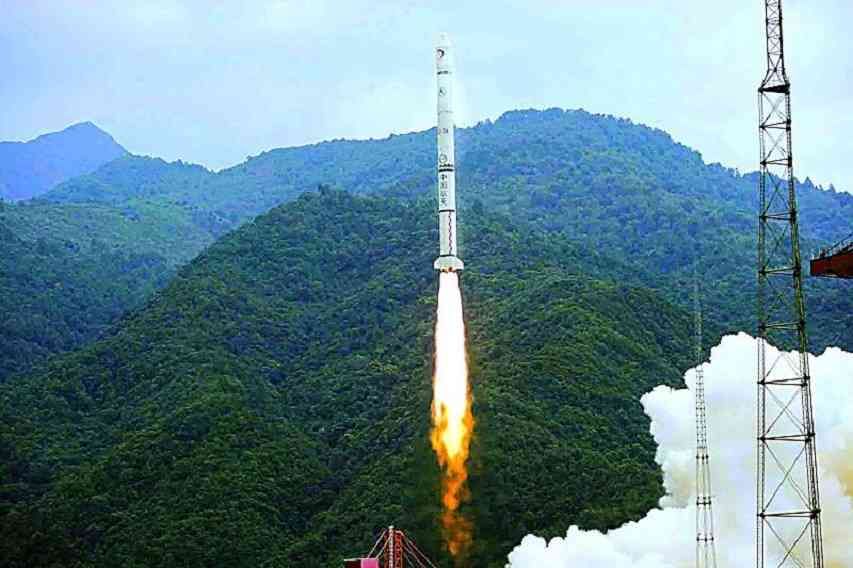 第三宇宙速度是多少，宇宙6大速度，人类仅仅达到第三，如果达到第六能飞到宇宙边缘